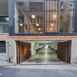 Apartment Modern 3 Bdr With Free Parking And Patio Sarajevo