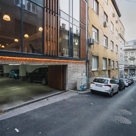 Modern 3 Bdr With Free Parking And Patio * Sarajevo